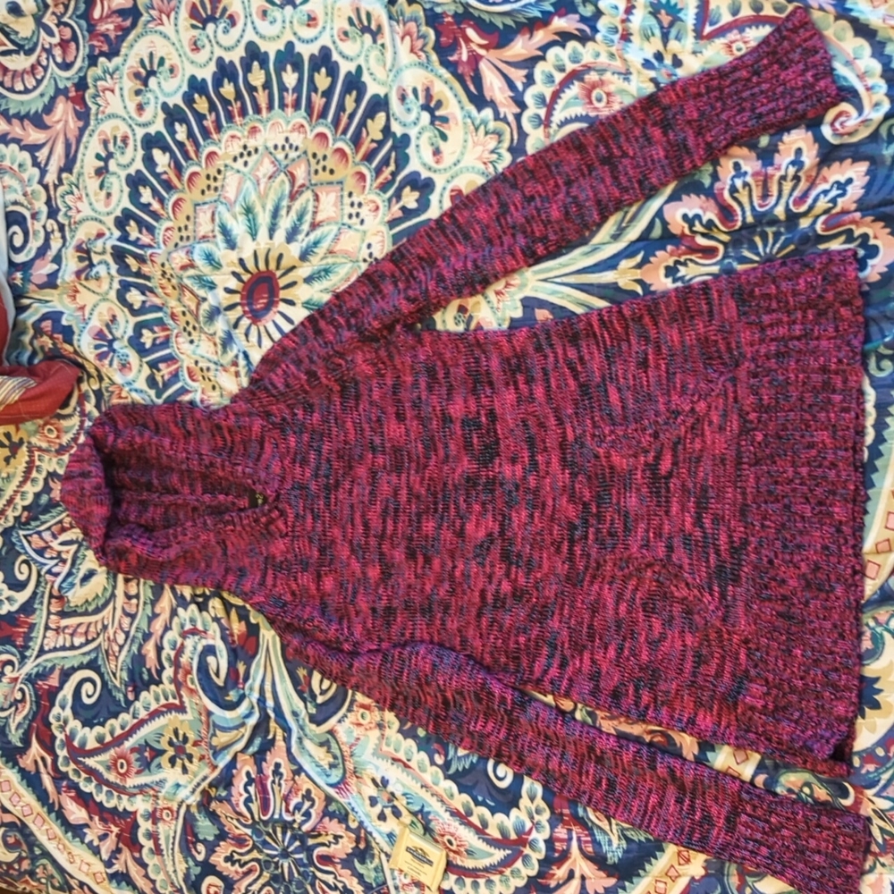 Women's sweater